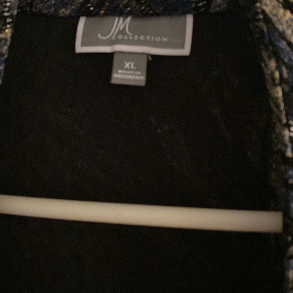 Beautiful Fancy Jacket JM Collection - Picture 2 of 4